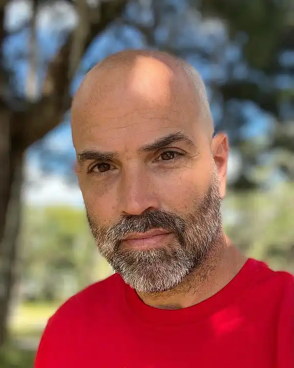 Short Beard Styles for Men: 35 Sharp Cuts for Every Face Shape 11 Shaved Head and a Silver Short Beard