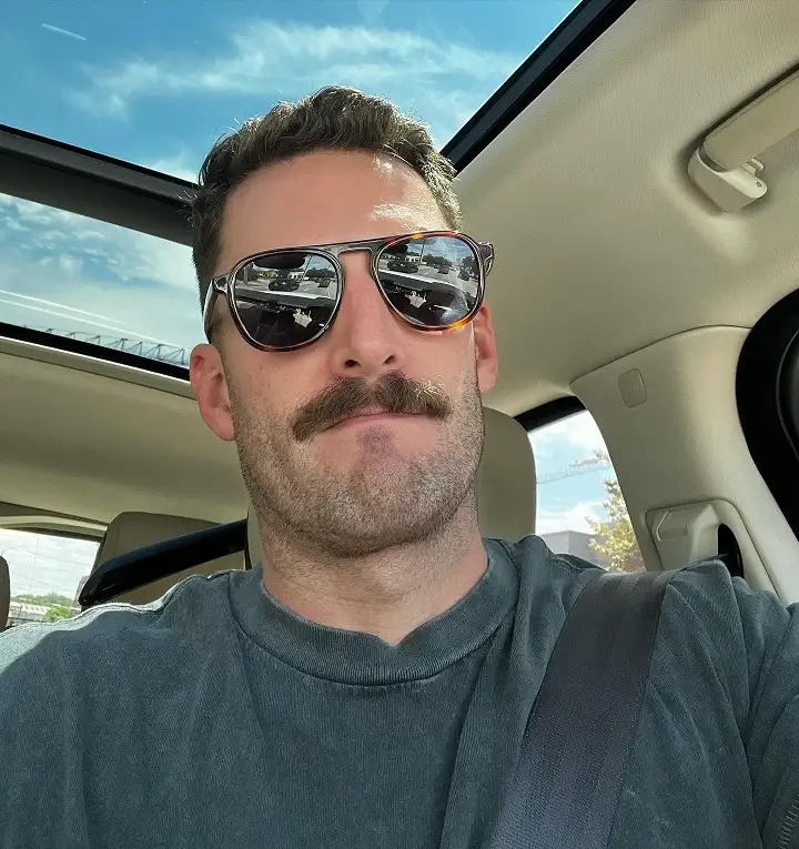 22 Mustache Ideas for Every Man That Turn Heads Fast 4 Thick Chevron With Lifted Corners for a Seventies Feel