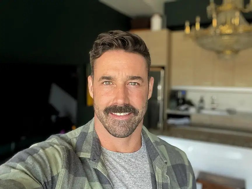 22 Mustache Ideas for Every Man That Turn Heads Fast 3 Salt and Pepper Mustache Blended Into Short Stubble