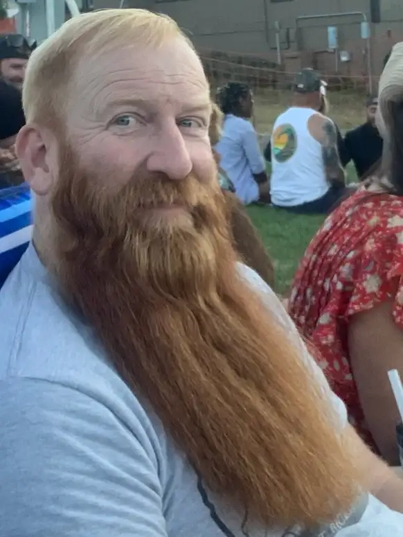 20 Long Beard Hairstyles for Men with Serious Style 11 The Long Red Beard