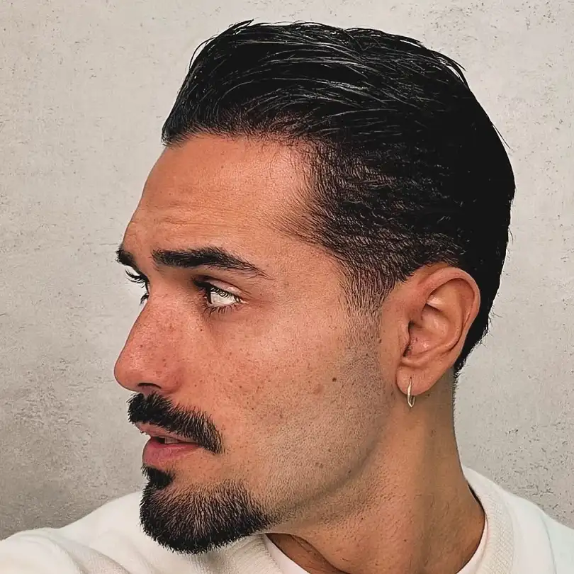 23 Goatee Styles for Men That Work With the Growth You Actually Have 12 Minimal Chin Patch for Guys Who Cannot Grow a Beard