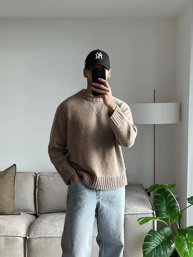 Oatmeal Knit and Pale Denim for Cool Mornings