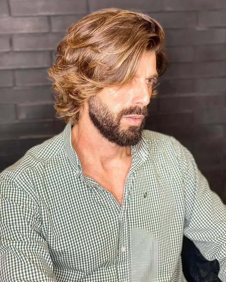 Feathered Blowout Layers For Serious Lift