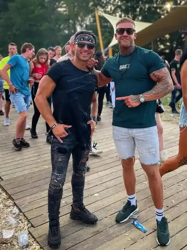 The Two Friend Contrast: All Black Beside Green and Denim