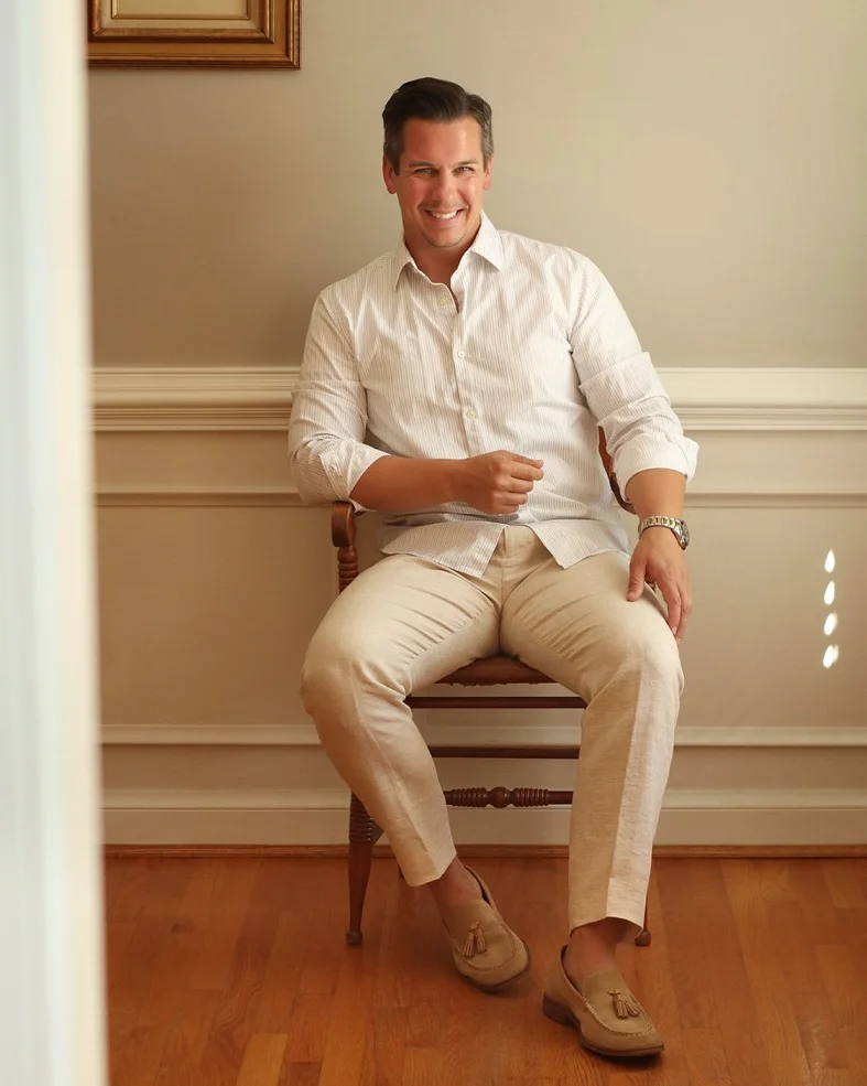 Striped Linen Shirt and Tapered Khaki Pants Keep Things Neutral and Sharp