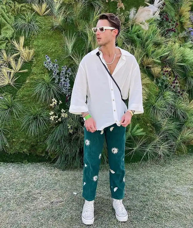Oversized Cream Shirt Over Sun Print Corduroys