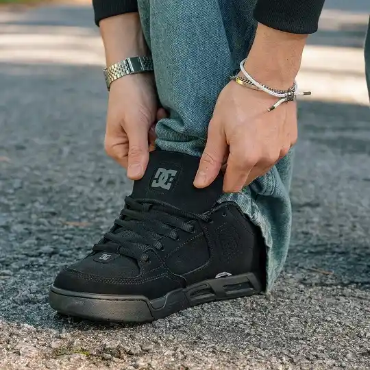 Triple Black Skate Shoes With Faded Denim