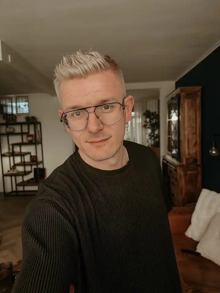 Icy Platinum Spikes Paired With Glasses
