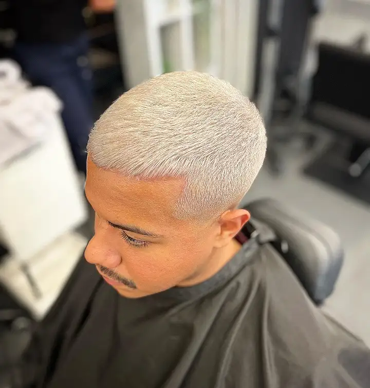 Bleached Buzz With a Razor Line Up