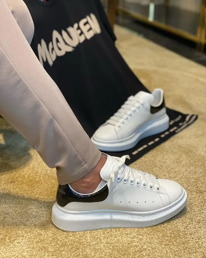 Alexander McQueen Oversized: Thick Sole, Clean Upper, Instant Height
