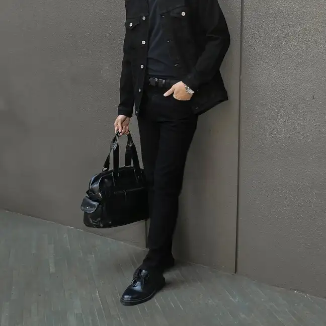 27 Minimalist Jeans and Pants for Men That Work in Every Season 12 All Black Denim for Travel Days and Late Nights