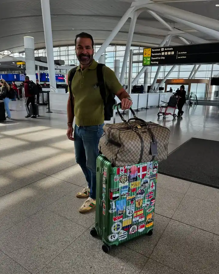 1. The Anatomy of a Perfect Airport Outfit Men Carry-On Set