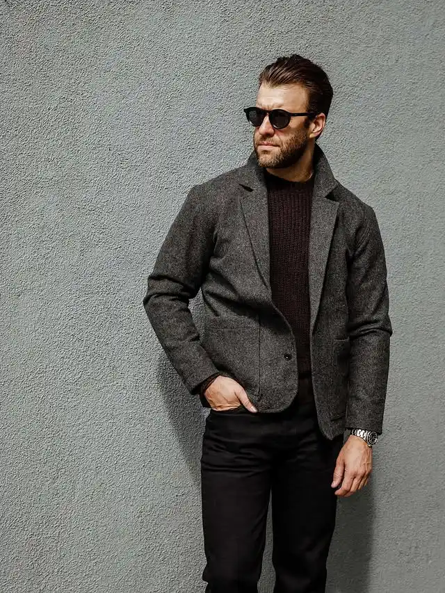 4. Use Overshirts and Blazers for Better Proportions