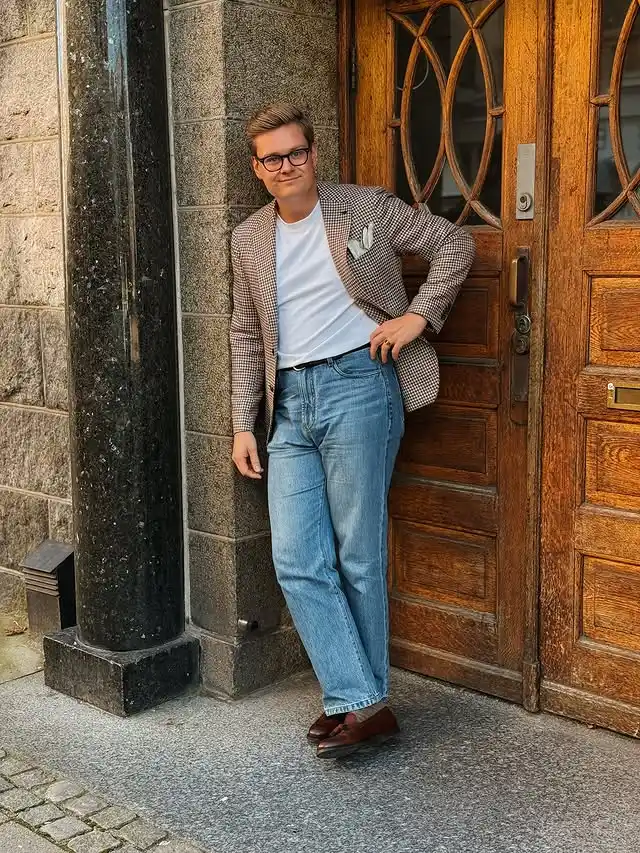17. The Patterned Sport Coat and White Tee