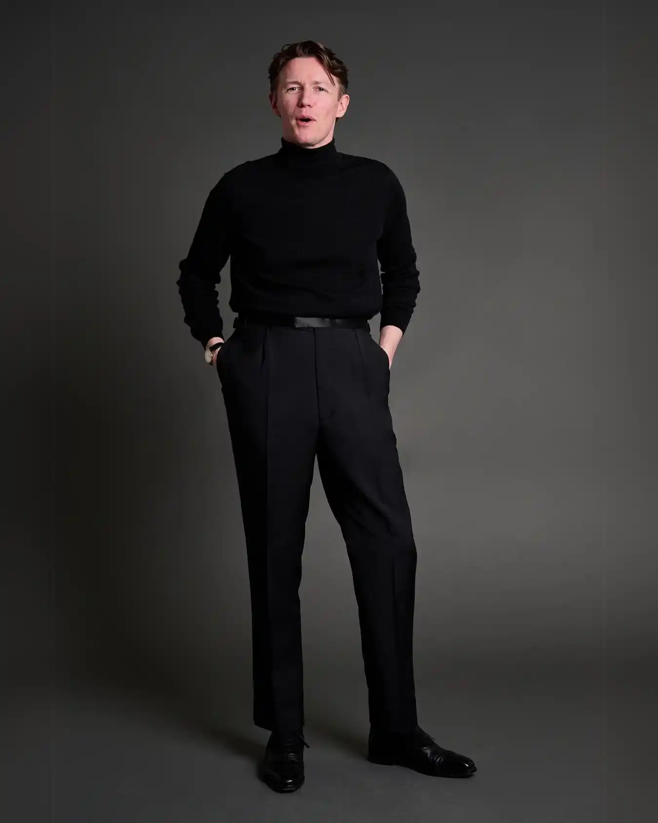  Build Your 30-Piece Minimalist Menswear Capsule Wardrobe