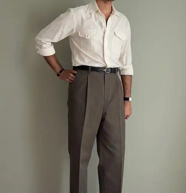 10 Minimalist Men’s Wardrobe Colors That Work Together 7 6. Ecru