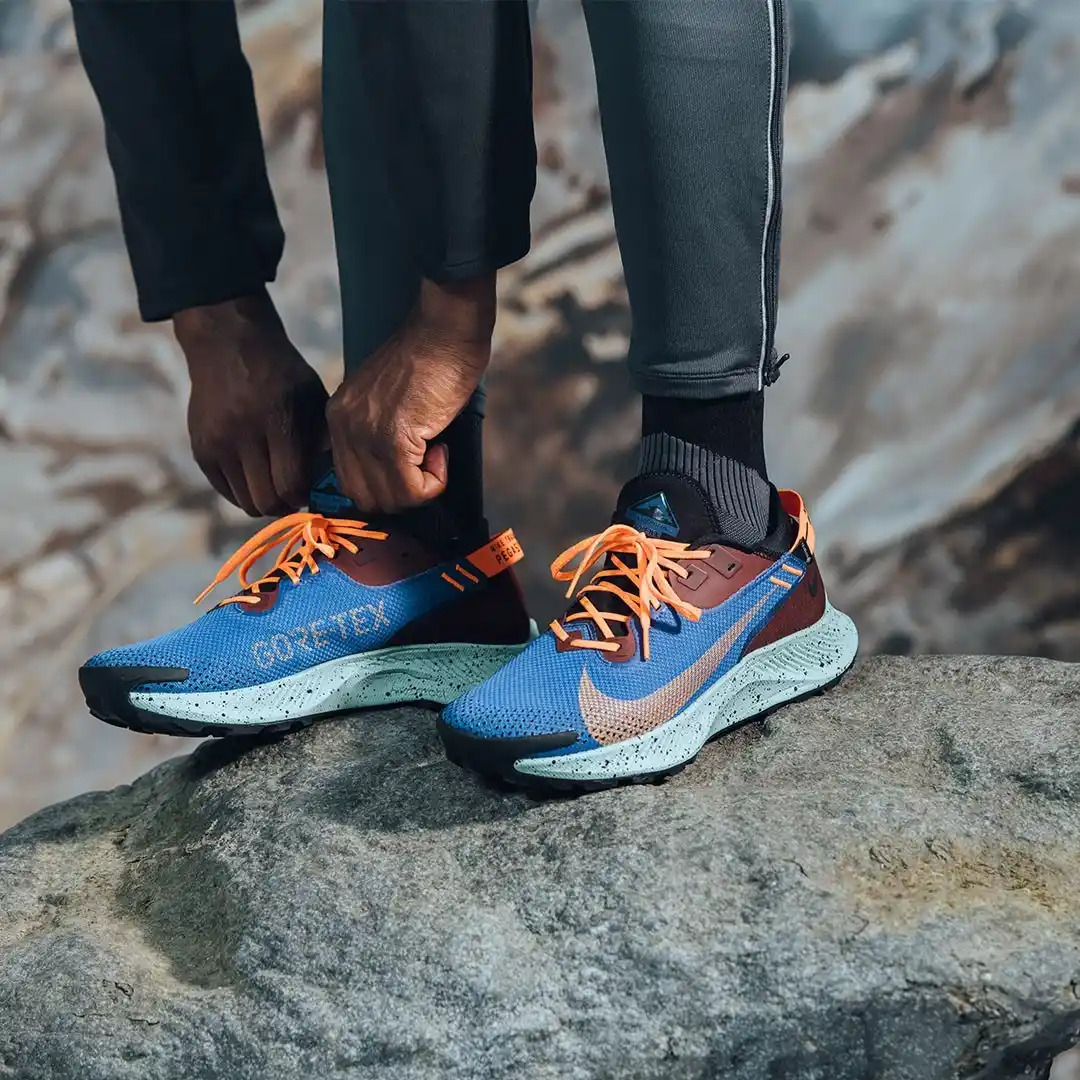 15 Shoe Styles That Complement Tall Men (Balance Height) 8 7. GORE-TEX Trail Running Shoes