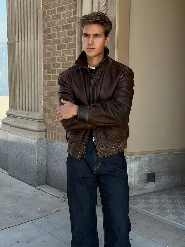 10 Minimalist Men’s Wardrobe Colors That Work Together 10 9. Leather Brown