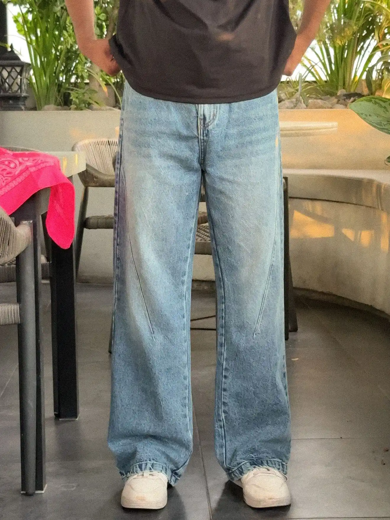 15 Jeans That Fit Tall Men (No Hemming Needed) 11 10. Light Wash Panel Baggy Jeans