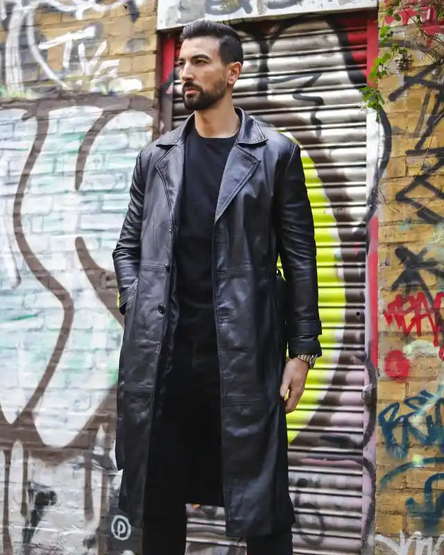 Tall Men’s Jacket Styles: 13 Looks That Elevate Any Outfit 2 1. Longline Leather Jacket