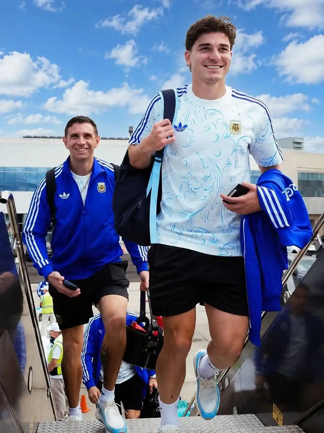 11 Soccer Jersey Outfit Men Holiday Travel Combos That Work 9 8. White Argentina AFA Tee with Black Shorts