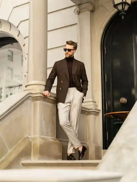 15 Classy Streetwear Outfit Ideas for Men That Elevate the Game 8 6. Double Breasted Blazer and Turtleneck