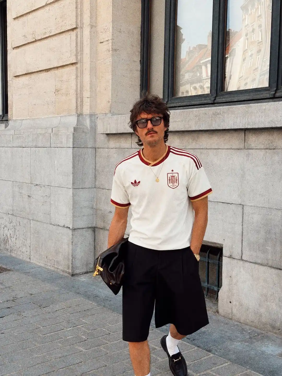 11 Soccer Jersey Outfit Men Holiday Travel Combos That Work 2 1. Vintage Spain Jersey with Tailored Shorts