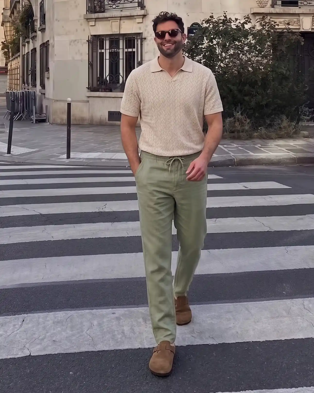 13 Minimalist Men’s Travel Capsule Outfits (Carry‑On Only) 7 6. Textured Polo and Drawstring Trousers