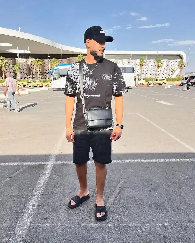 6. Distressed Print Tee and Slides