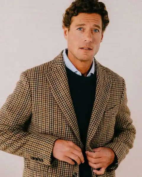 13 Classy Outfits Men Holiday Party Looks for Festive Season 10 9. Brown Check Sport Coat with Crewneck Layer