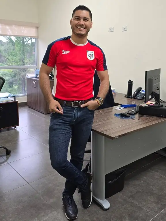25 Soccer Jersey Outfit Men Business Casual Combos That Work 13 Red Reebok Jersey with Dark Jeans