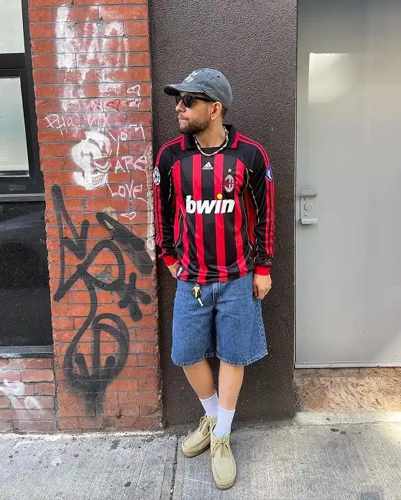 17 Soccer Jersey Streetwear Outfit Ideas for Men 4 Retro AC Milan Long Sleeve with Denim Shorts