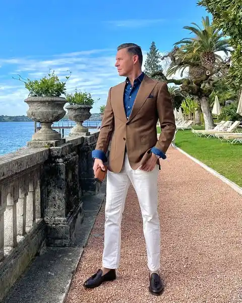 10 Classy Outfits Men Smart Casual Ideas You Need to Try 9 7. Brown Blazer and White Trousers