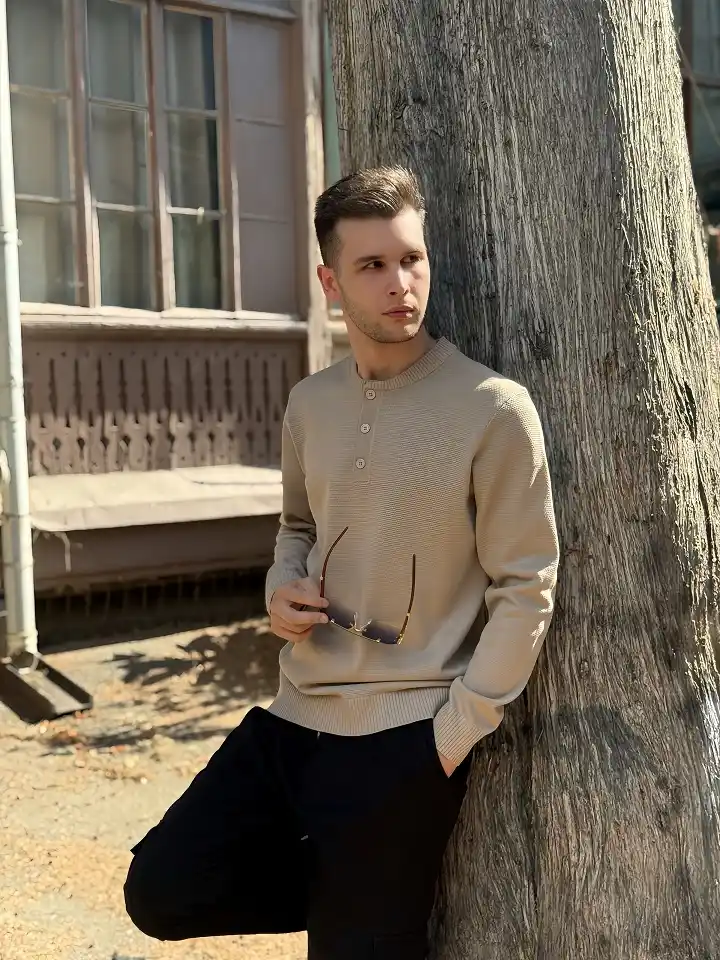 Ribbed Henley and Black Cargos: Why the Button Placket Makes This Feel More Finished