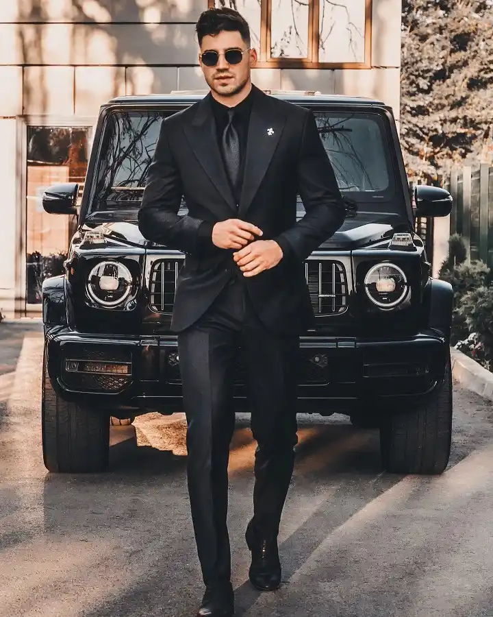 21 Classy Outfits for Men That Look Far More Expensive 3 Black Suit With A Black Shirt