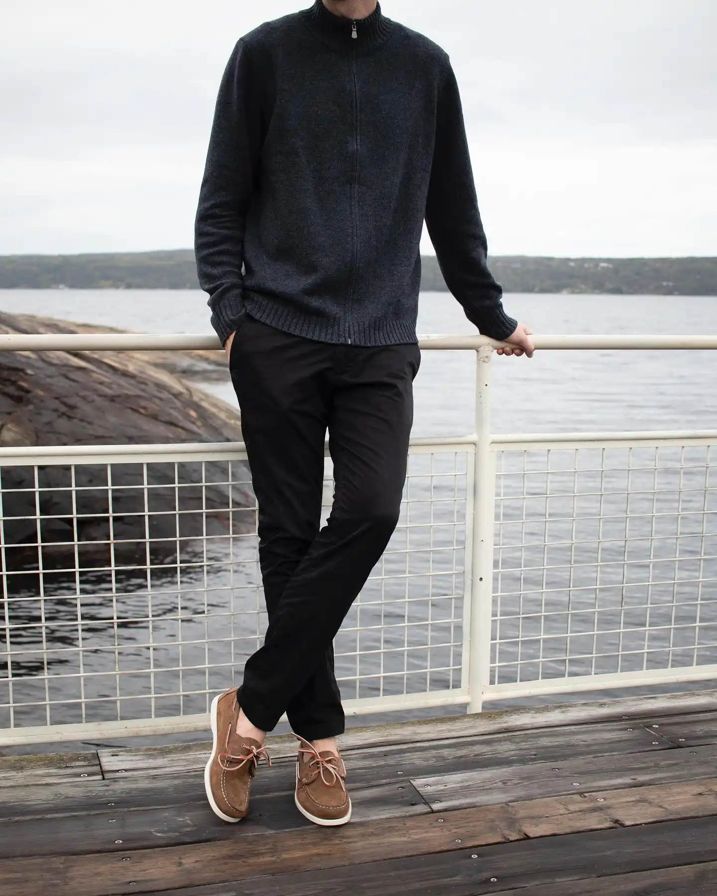 Tall Men’s Office Outfits Ideas: 10 Professional Styles 7 6. The Zip Up Mock Neck Knitwear
