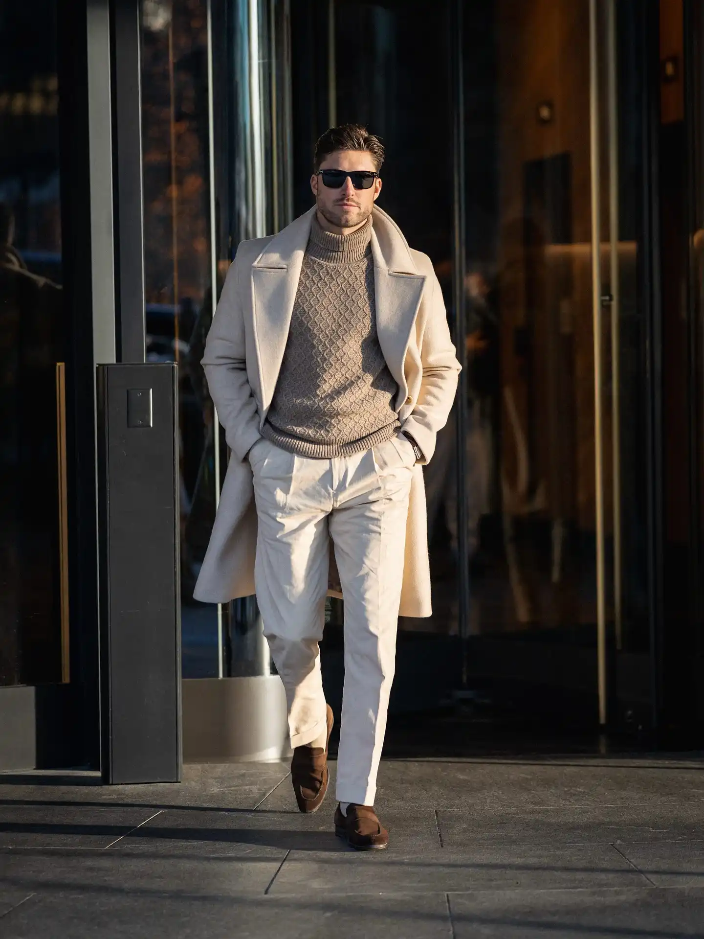15 Classy Winter Outfit Combos for Men 12 10. Cream Overcoat and Textured Turtleneck