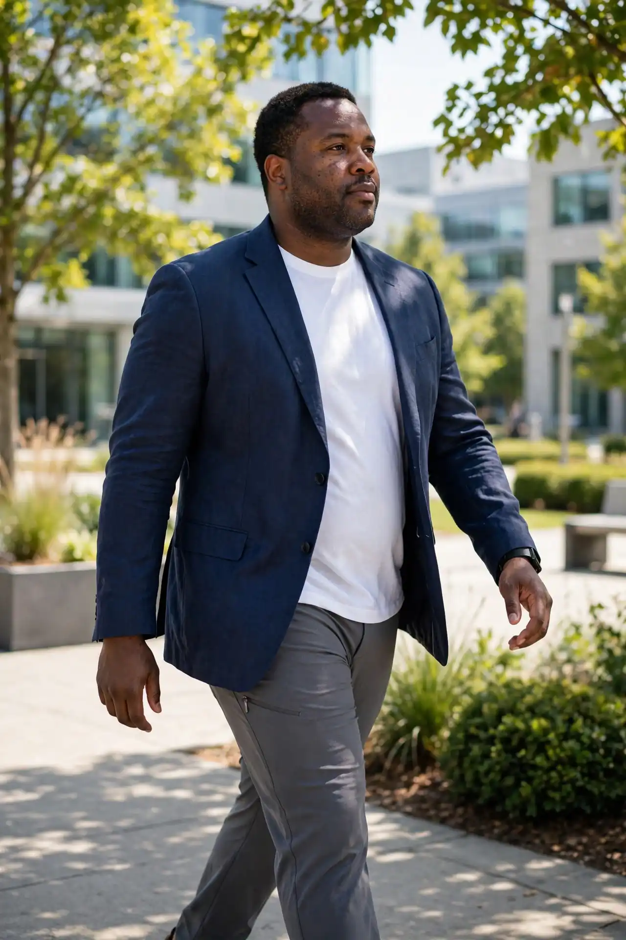 13. Breathable Linen-Blend Blazers with Technical Stretch Trousers