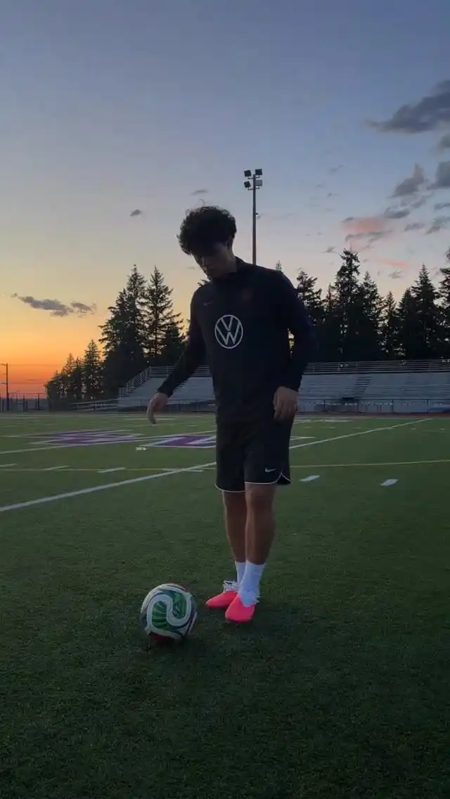Jersey Outfit with Boots for Men When They Win