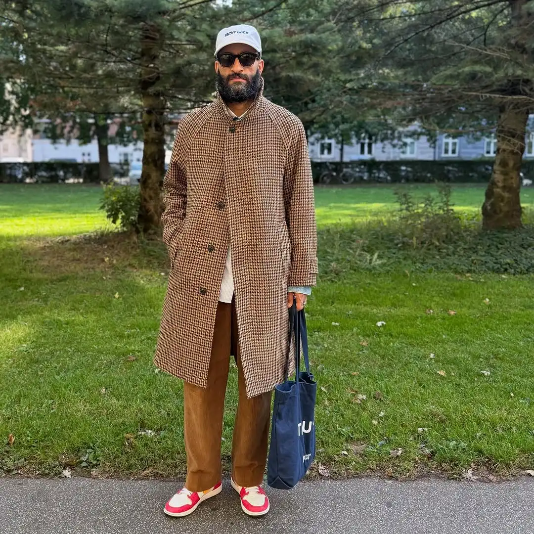 Stay Warm Without Wearing Heavy Clothes