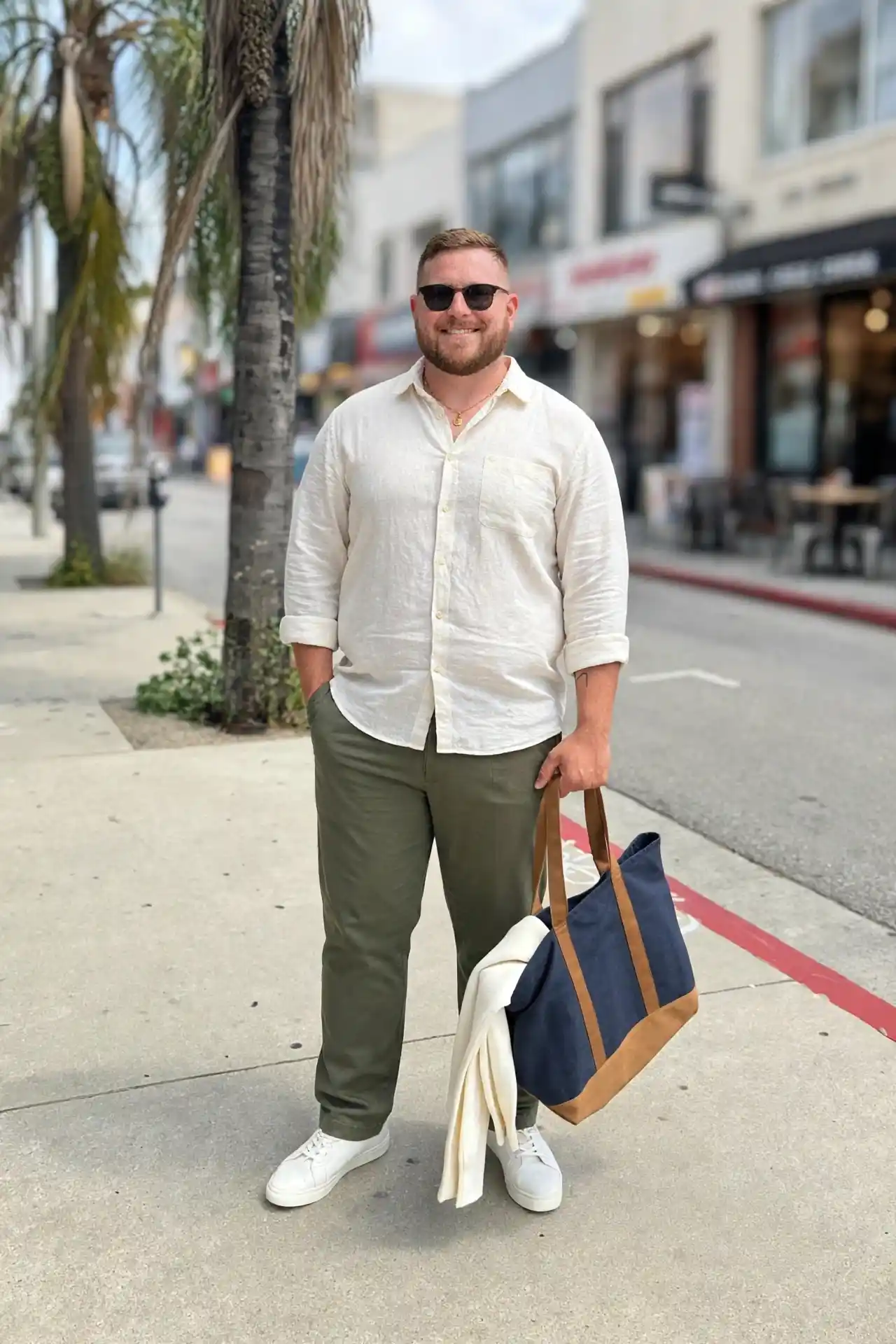 13 Best Colors for Plus Size Men to Wear That Photograph Well 15 13. Ivory Linen Shirt