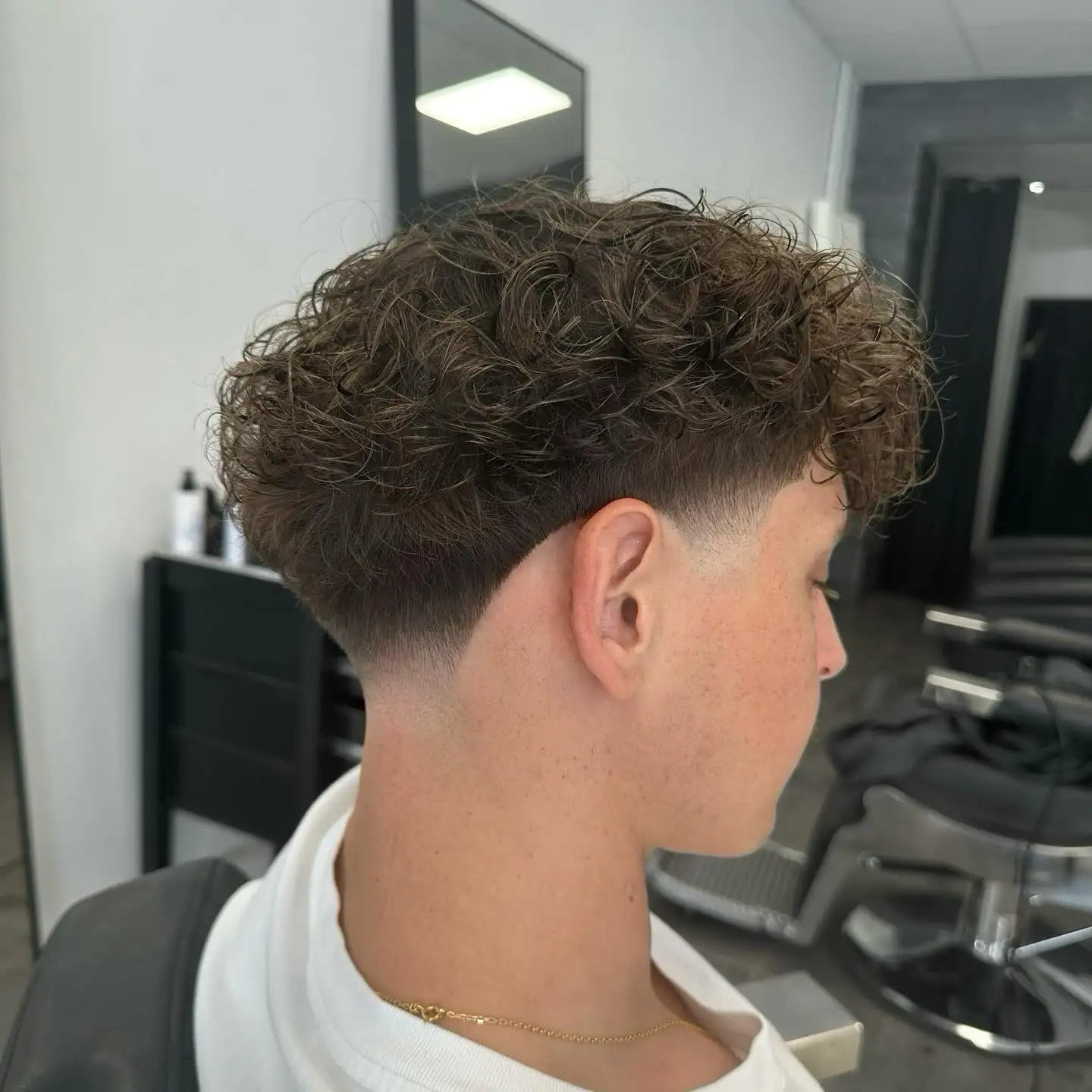 6. Loose Curls With a Lived In, Undone Finish
