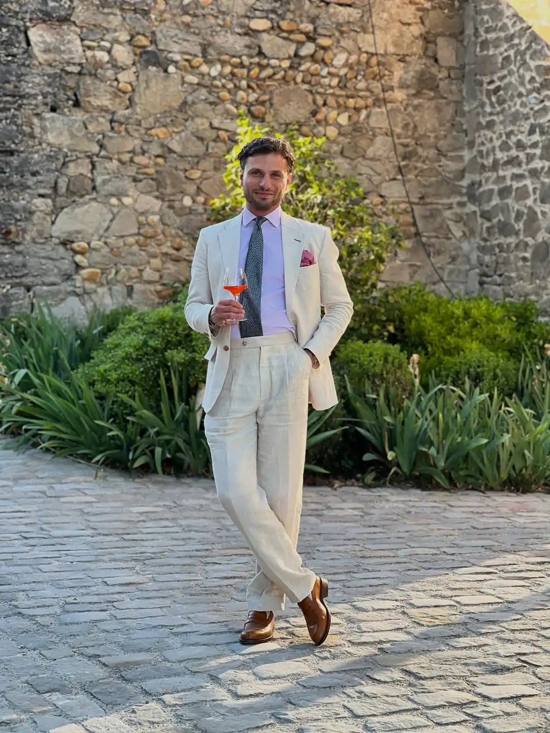 3. Cream Linen Suit With Pleated Trousers