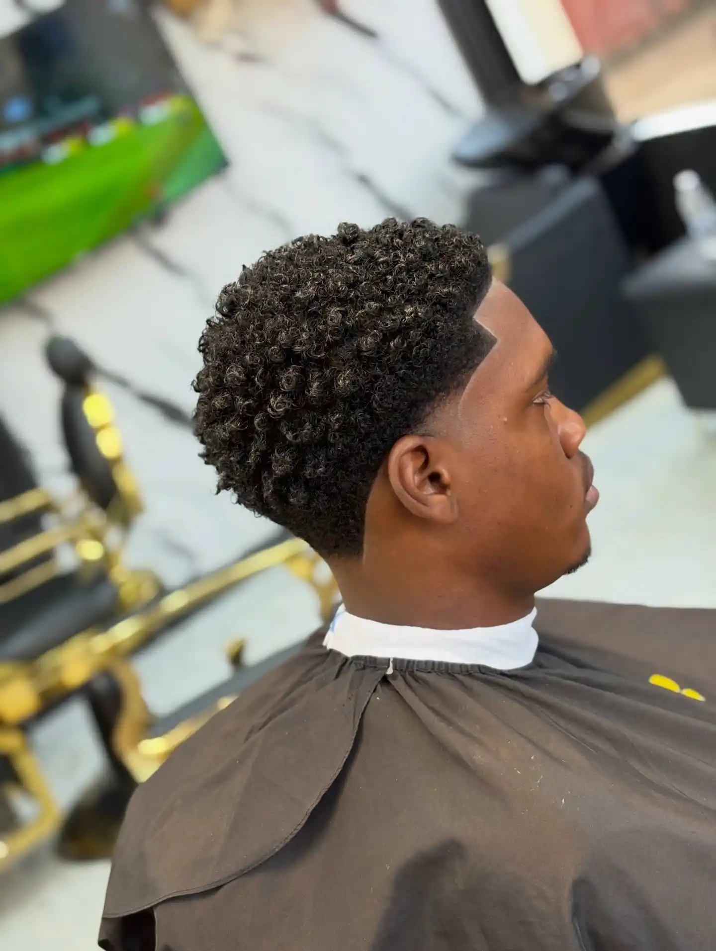 1. The Zigzag Part Fade