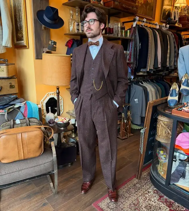 Flecked Brown Tweed Suit With a Bow Tie and Watch Chain