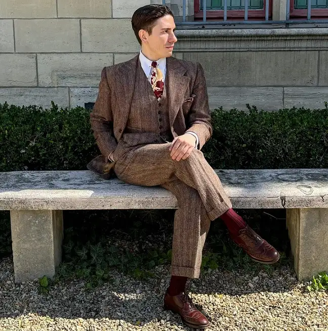 Brown Tweed Three Piece With Burgundy Socks