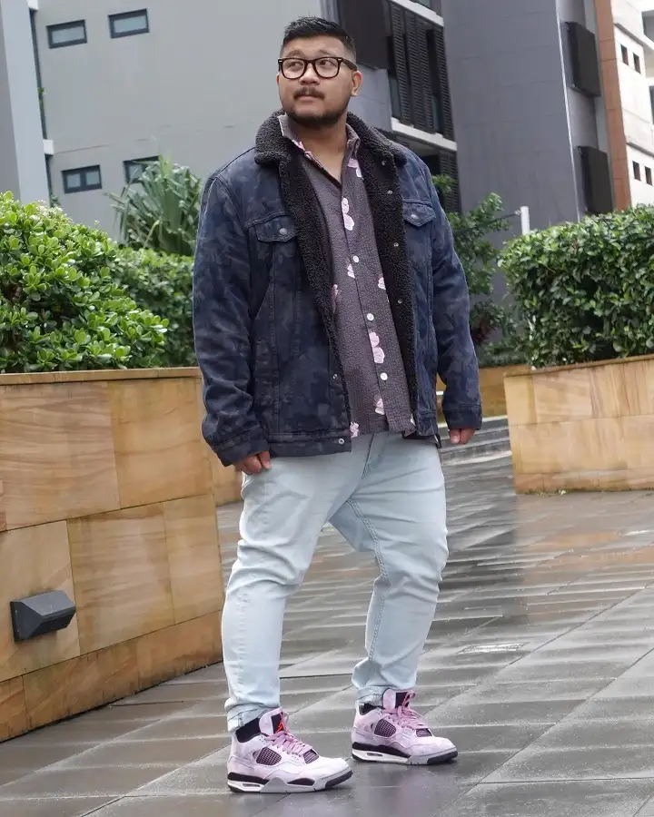 20 Vacation Outfits for Plus Size Men No One Tells You About 7 Camo Denim Jacket With A Printed Shirt