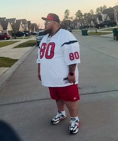 Sports Jersey With Red Running Shorts